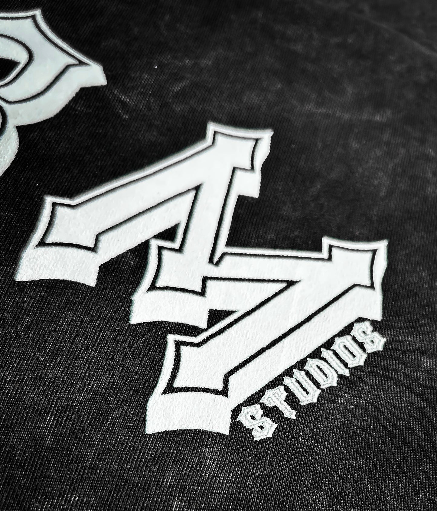 Signature CHRM Tee