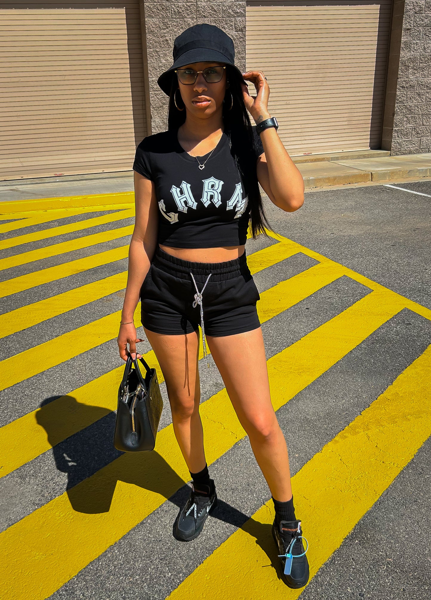 Signature CHRM Short Set